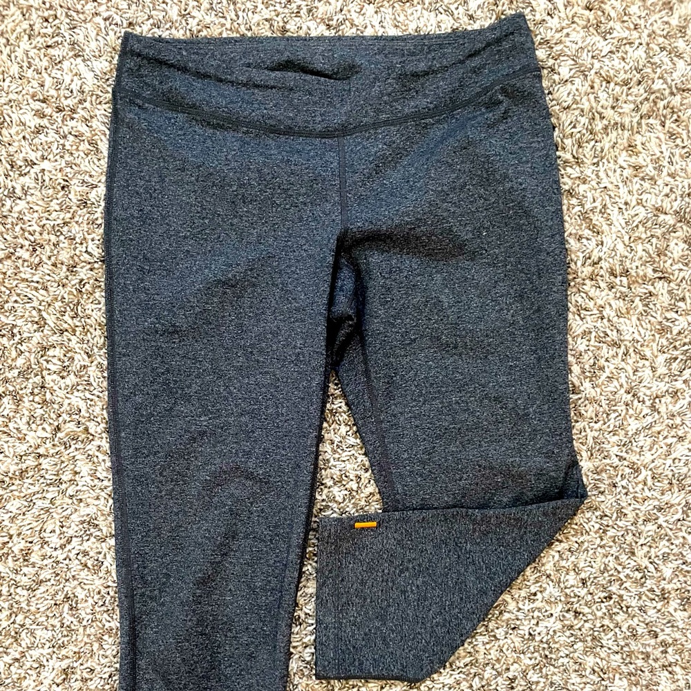 Lucy yoga pants charcoal grey size M
